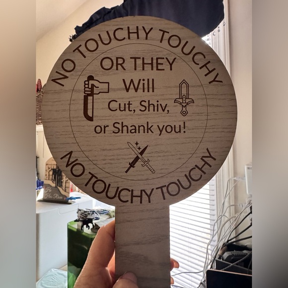 Customized Handmade Wood “Bundle No Bid” signs approx ONE SIDE ENGRAVED - Picture 7 of 15